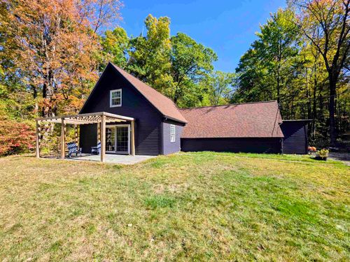 103 Mammoth Rd, Hooksett, NH, 03106-1152 | Card Image