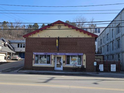 16 N Main St, Lisbon, NH, 03585-6601 | Card Image