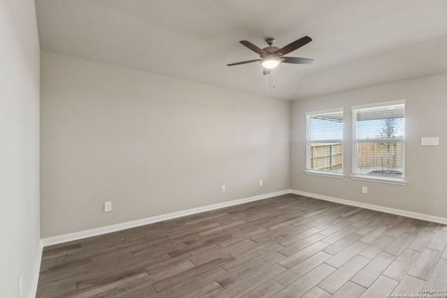 12730 Horizon Crst, House other with 4 bedrooms, 4 bathrooms and null parking in Schertz TX | Image 5