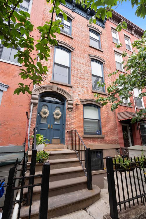 apt-1-275 5th St, Jersey City, NJ, 07302-7498 | Card Image