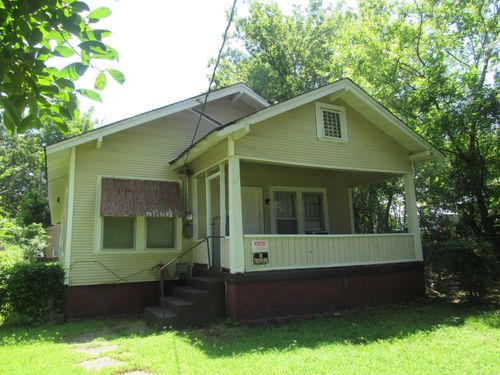 504 Oak St, Morrilton, AR, 72110-2030 | Card Image