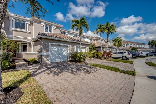 10011 Chiana Cir, FORT MYERS, FL, 33905-5407 | Card Image