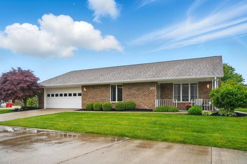 331 Bishop Dr, London, OH, 43140-8585 | Card Image