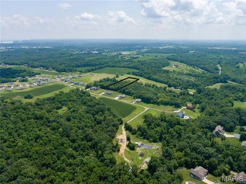 6 Calvert Estates, Hannibal, MO, 63401 | Card Image