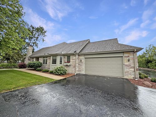 15231 Watertown Plank Road, Elm Grove, WI, 53122 | Card Image