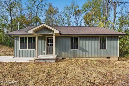 705 New Clear Branch Rd, Rocky Top, TN, 37769-5619 | Card Image