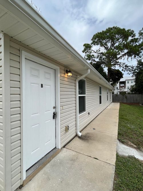 unit-b-19 Park Cir Se, Fort Walton Beach, FL, 32548-5448 | Card Image