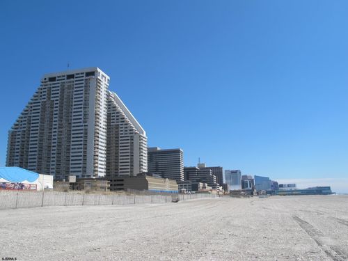 607-2-3101 Boardwalk, Atlantic City, NJ, 08401 | Card Image