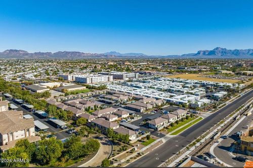 2-9652 E Hampton Ave, Mesa, AZ, 85209-8111 | Card Image