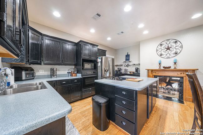 771 Hillje Rd, House other with 3 bedrooms, 2 bathrooms and null parking in Kingsbury TX | Image 10