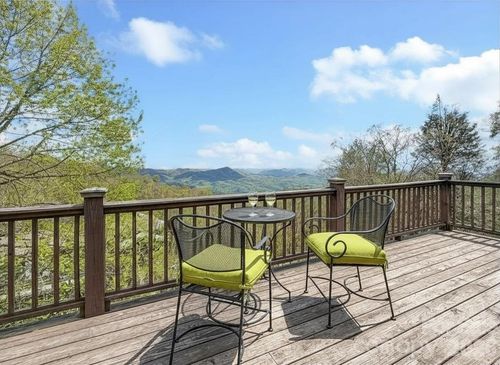 b-c-d-8007 Cloud Forest Ln, Blowing Rock, NC, 28605-9801 | Card Image