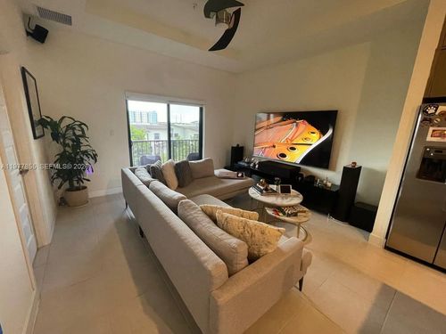 apt-36-8045 Nw 104th Ave, Doral, FL, 33178-4497 | Card Image