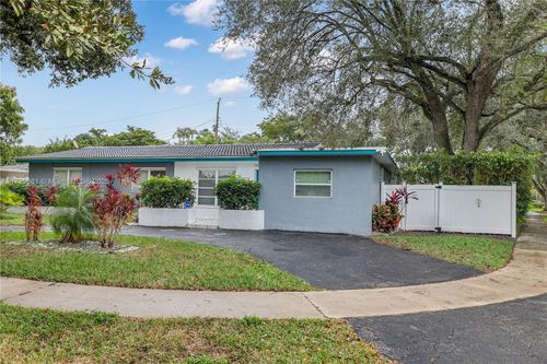 5712 Monroe St, Hollywood, FL, 33023-1462 | Card Image