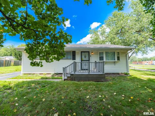 1 New Salem Rd, Bartonville, IL, 61607-2640 | Card Image