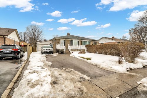 bsmt-48 Billingsgate Cres, Ajax, ON, L1S2R8 | Card Image