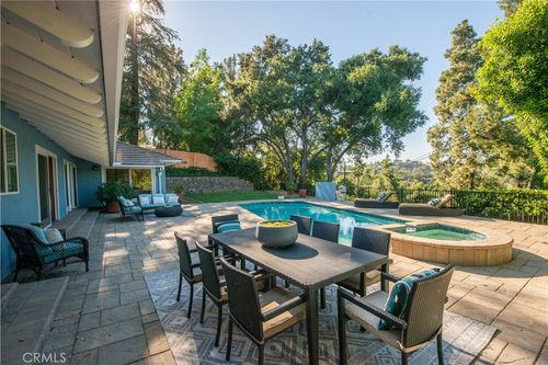 16529 Adlon Rd, Encino, CA, 91436-3715 | Card Image