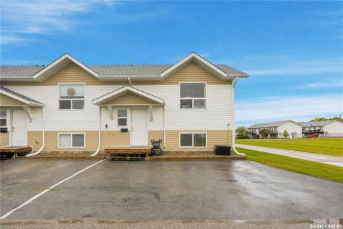 15-200 Hiebert Crescent, Martensville, SK, S0K0A2 | Card Image