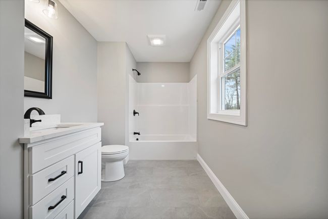 5 True Ave, House other with 4 bedrooms, 4 bathrooms and null parking in Derry NH | Image 24