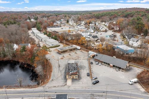 679 Linwood Ave, Whitinsville, MA, 01588-2394 | Card Image