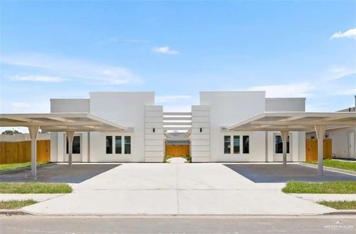 3802 Las Vistas Ln, Weslaco, TX, 78596-4456 | Card Image