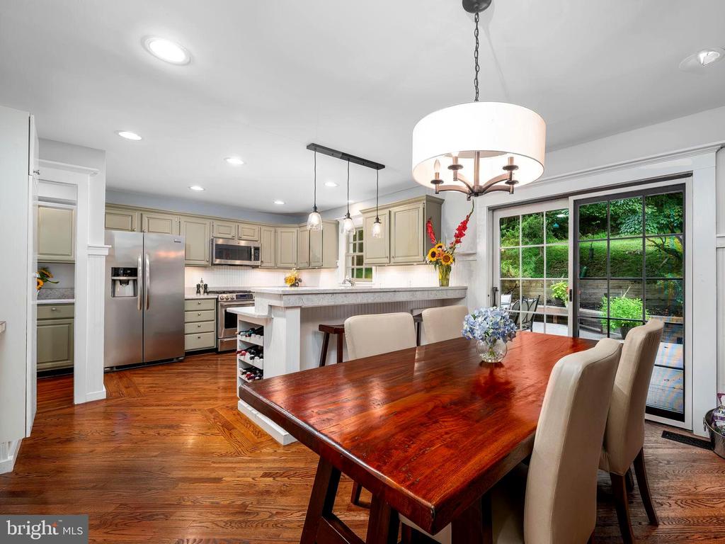 Dunsinane Hl, Chester Springs, PA 19425