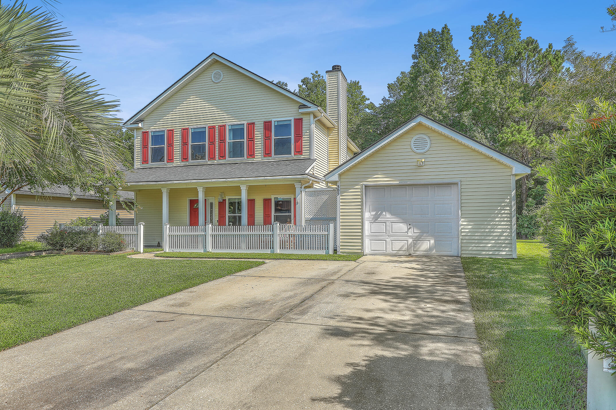 Sunburst Way, Summerville, SC 29483