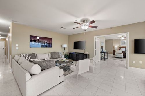 ste-607-3575 Lone Star Cir, Fort Worth, TX, 76177-8905 | Card Image