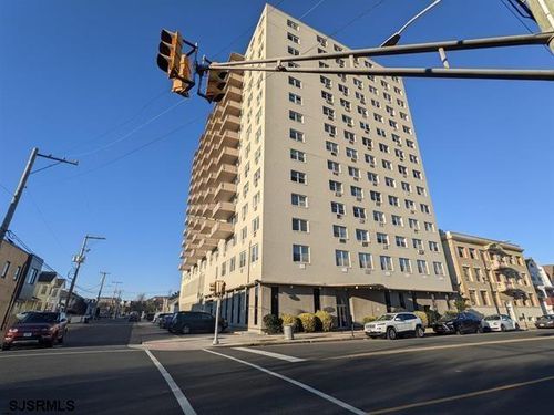 1001-3817 Ventnor Ave, Atlantic City, NJ, 08401-5952 | Card Image