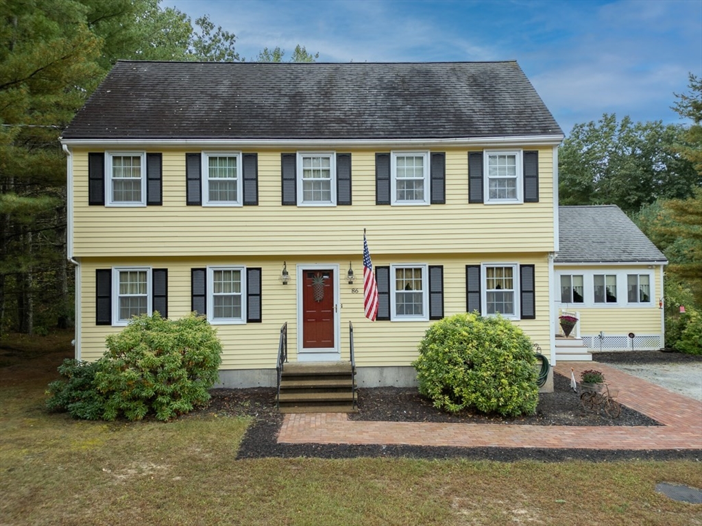 Turnpike Rd, Townsend, MA 01469