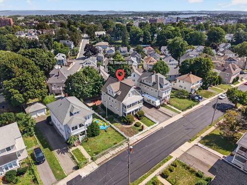 16 Bedford St, Quincy, MA, 02169-1902 | Card Image