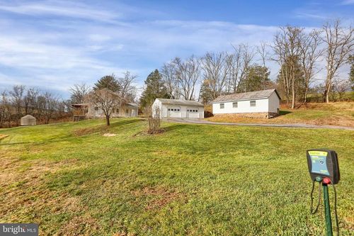 59 Annie Ln, MOUNT PLEASANT MILLS, PA, 17853-8546 | Card Image