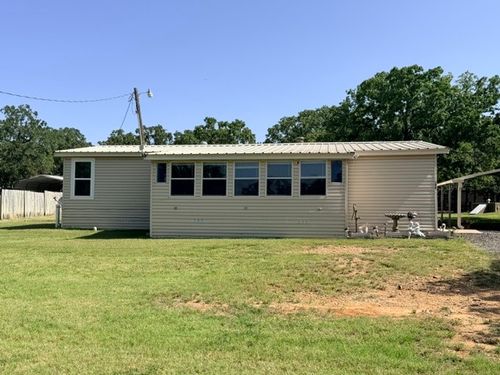 168 Catfish Trl, Bowie, TX, 76230-8721 | Card Image