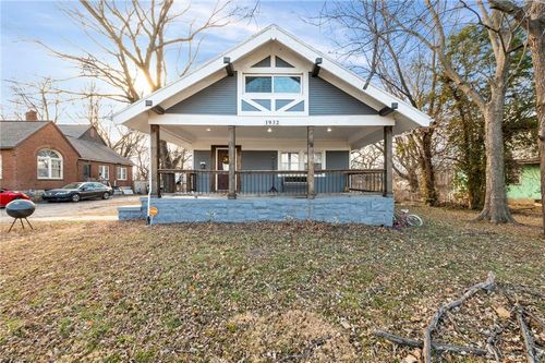 1932 Praun Ln, Kansas City, KS, 66102-2043 | Card Image