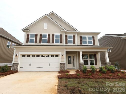 610 Downshire Rd Nw, Concord, NC, 28027-9178 | Card Image