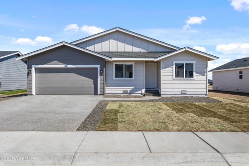 lot-30-427 Pear Dr, Tieton, WA, 98947-6901 | Card Image