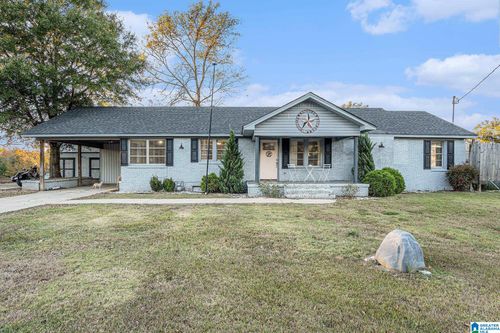401 Studdard Dr, Clanton, AL, 35045-3811 | Card Image