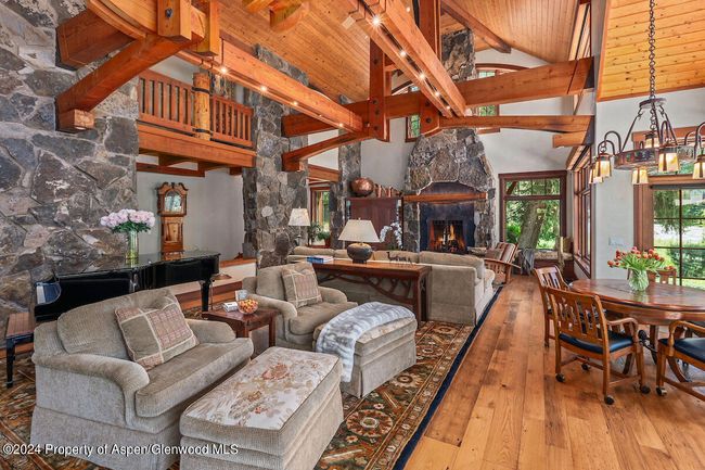 A magical place to read or rest, side by side with a loved one, with river views/sounds right out the windows. | Image 11