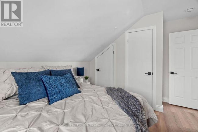 82 Gloucester Terr, House other with 2 bedrooms, 2 bathrooms and 4 parking in Goderich ON | Image 25