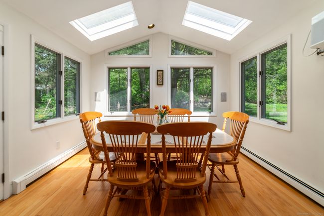 33 Saw Mill Rd, House other with 4 bedrooms, 3 bathrooms and null parking in Newtown CT | Image 11