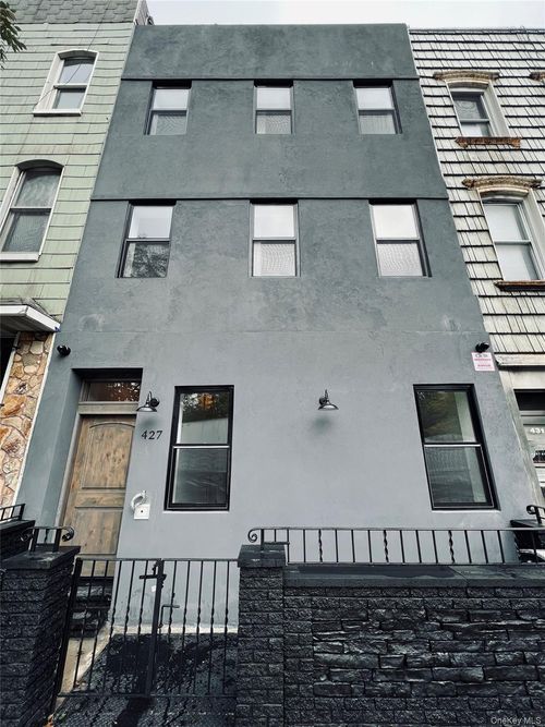 427 Metropolitan Ave, Brooklyn, NY, 11211-3344 | Card Image