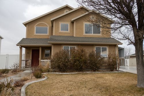 74 S 1100 W, Springville, UT, 84663-5625 | Card Image