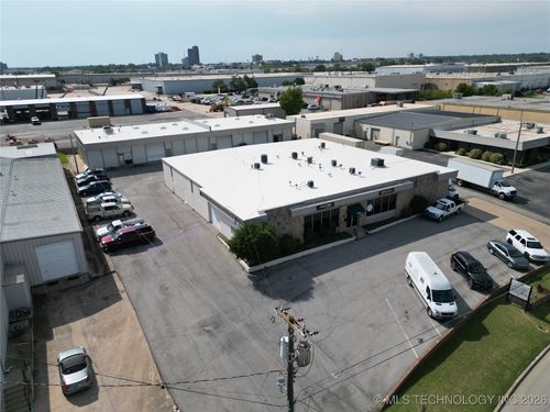 4466 S 74th East Ave, Tulsa, OK, 74145-4720 | Card Image