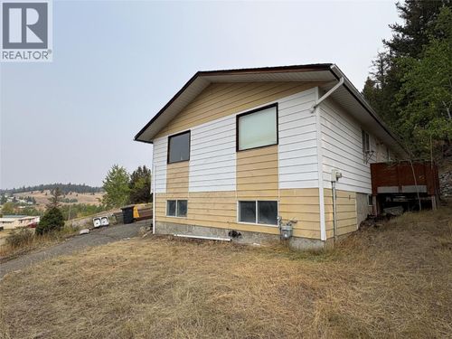 11 Jasper Dr, Logan Lake, BC, V0K1W0 | Card Image