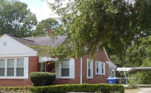 206 Geneva St, Dublin, GA, 31021-3410 | Card Image