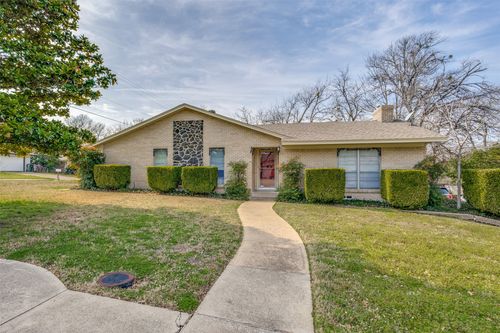 1901 Briarcreek Ln, Plano, TX, 75074-4639 | Card Image
