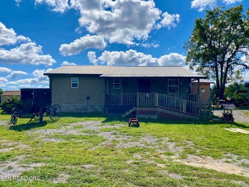 141 Central Ave, Lancing, TN, 37770-1732 | Card Image