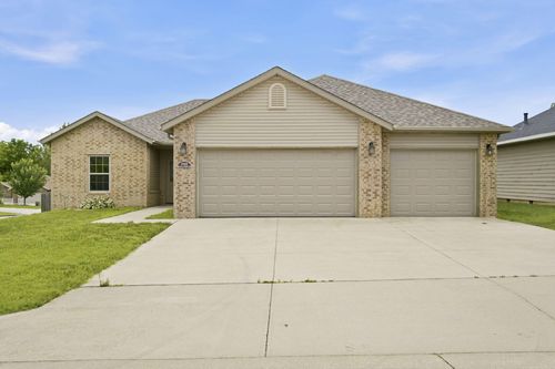 3103 N Albertha Ave, Springfield, MO, 65803-7854 | Card Image