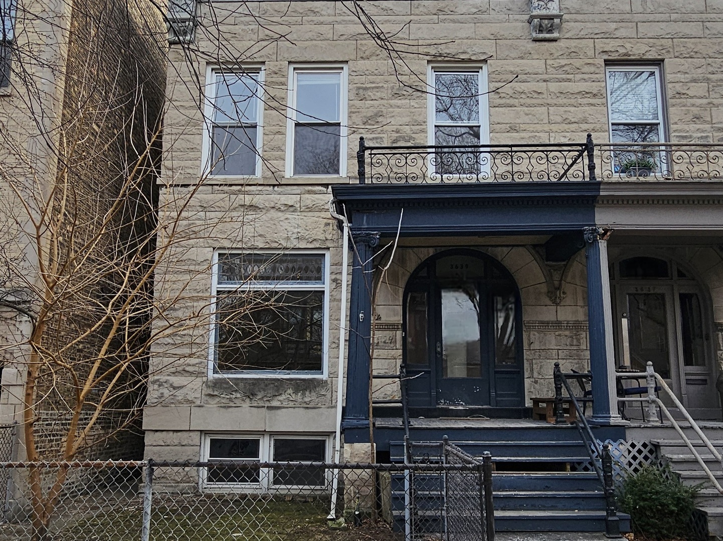 Residential Income in Chicago 2