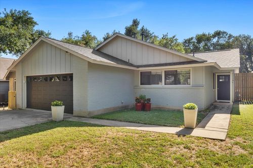 9820 Briar Ridge Dr, Austin, TX, 78748-5941 | Card Image