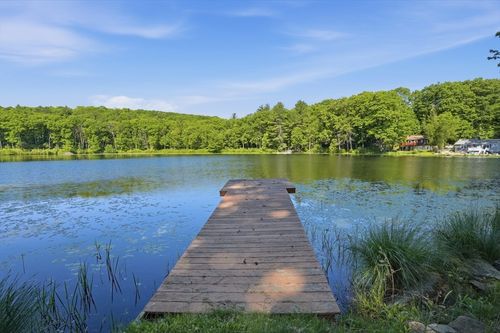 97 Nugget Dr, Charlton, MA, 01507-1631 | Card Image